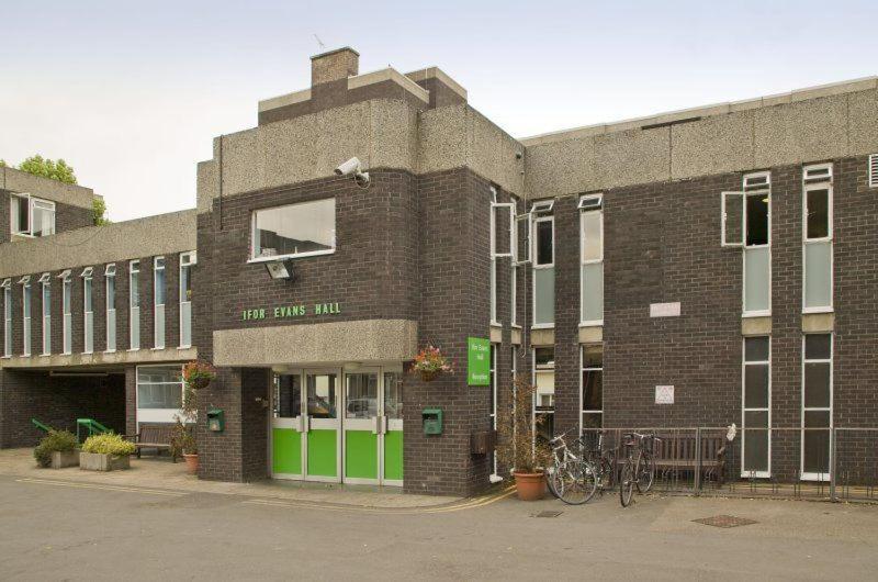 Ifor Evans Hall, Camden Londýn Exteriér fotografie